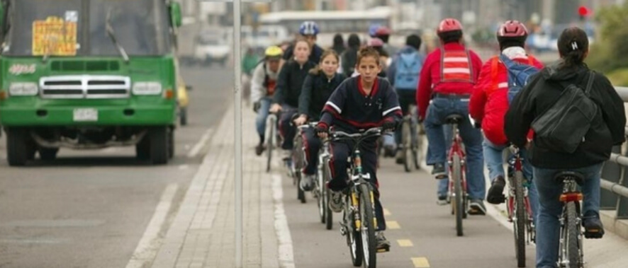 Improving the cycling infrastructure in Bogota is not just reducing traffic congestion and improving air pollution levels in the city, it is also making citizens healthier (Image credit: World Economic Forum)
