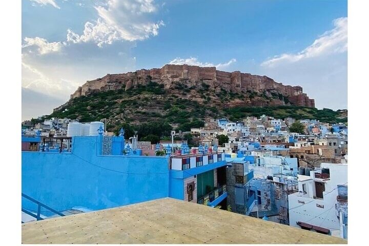 A Walk Around The Blue City 6