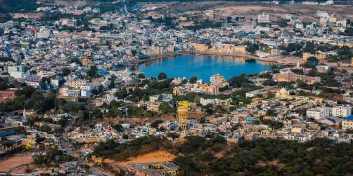 The town of Pushkar. Image credits: Vivek Sharma, Unsplash